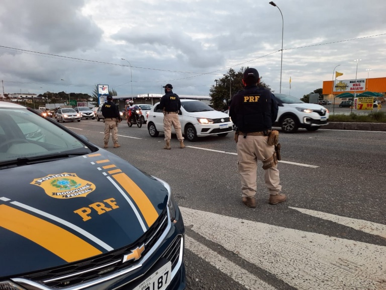 Fiscalização – fonte Secom PRF/PB Fiscalização - fonte Secom PRF/PB